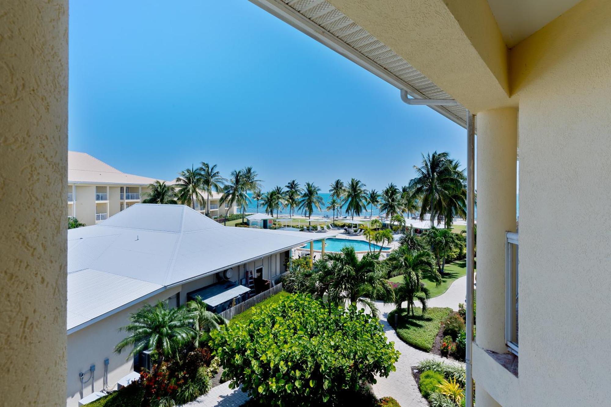 The Grand Caymanian Resort Τζώρτζταουν Εξωτερικό φωτογραφία