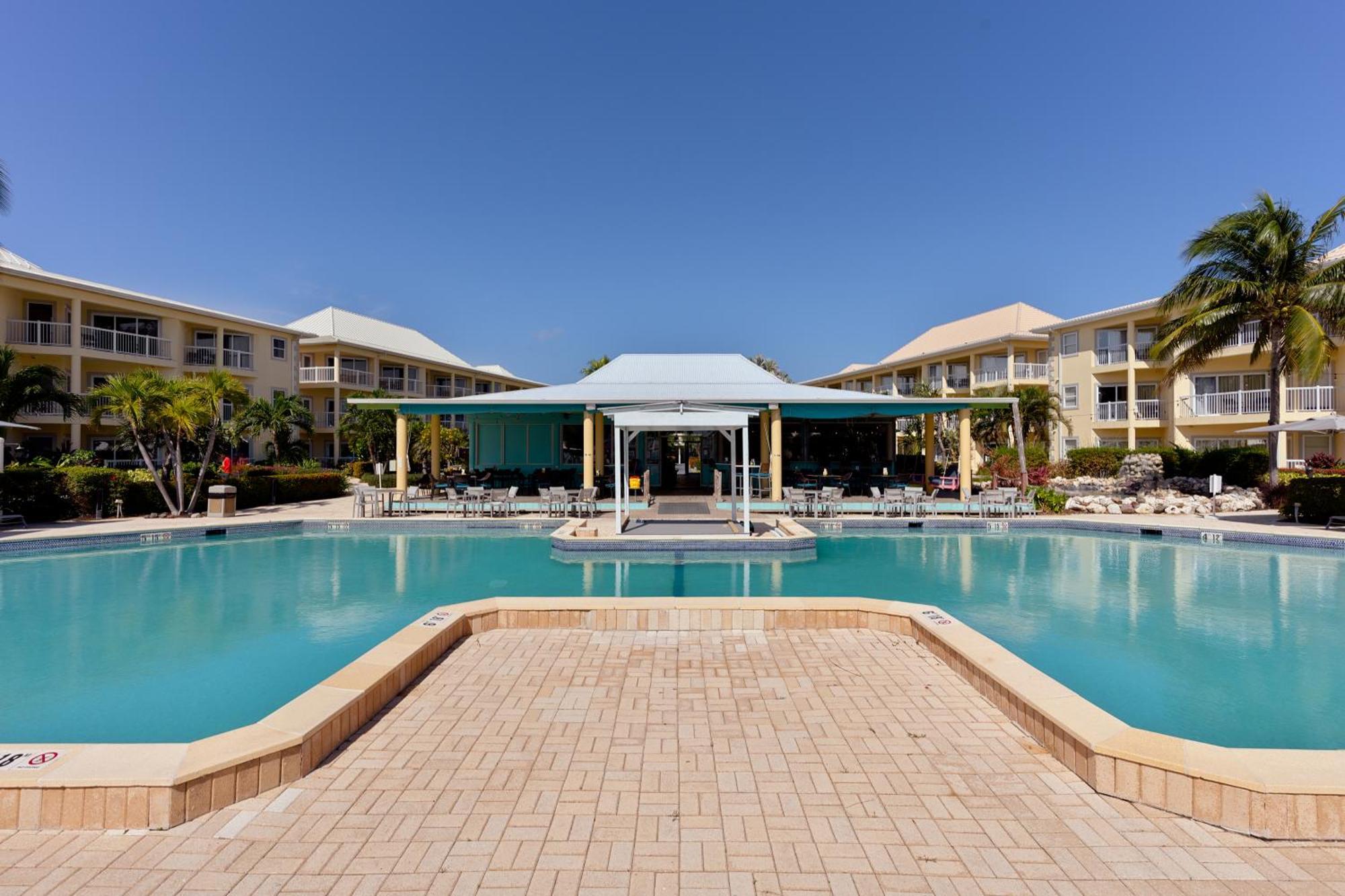 The Grand Caymanian Resort Τζώρτζταουν Εξωτερικό φωτογραφία