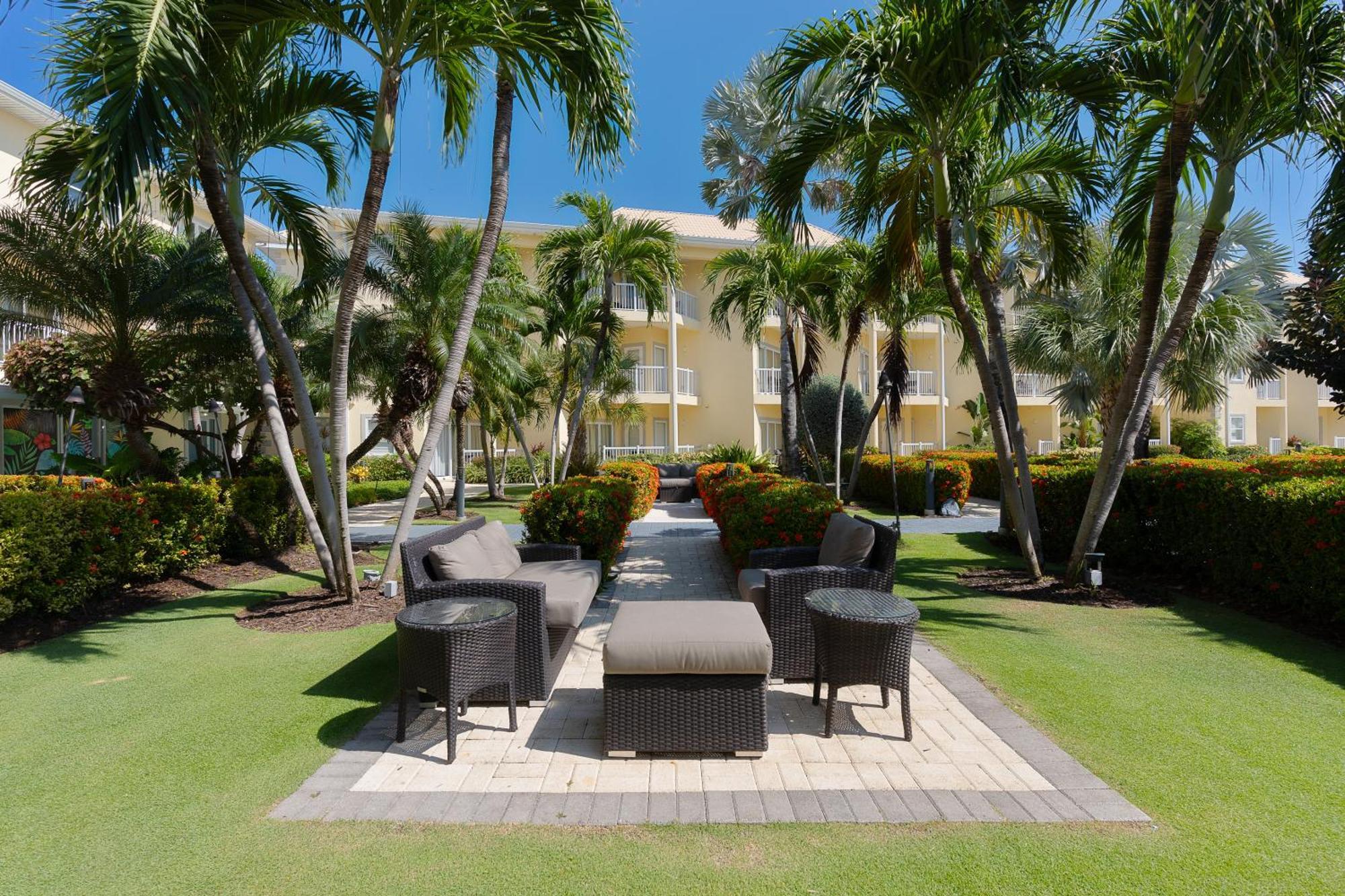 The Grand Caymanian Resort Τζώρτζταουν Εξωτερικό φωτογραφία